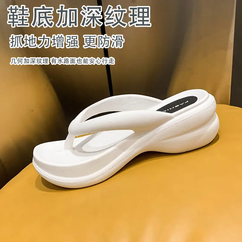 Women White Thick Sole Beach Sandals Flip Flops