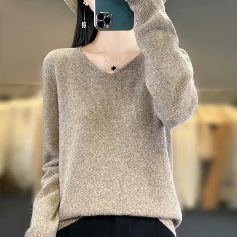 Summer Women Knitted V-Neck T-Shirt Beige — feature 4
