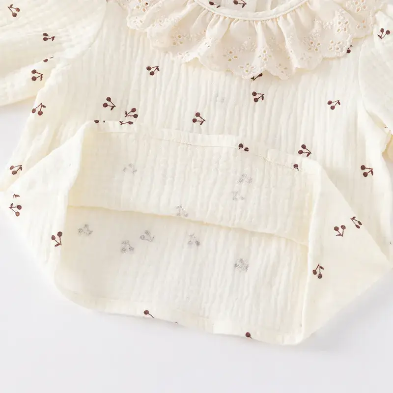 Baby Girl Green Embroidered Two-Piece Set with Bow Headband - Image 4