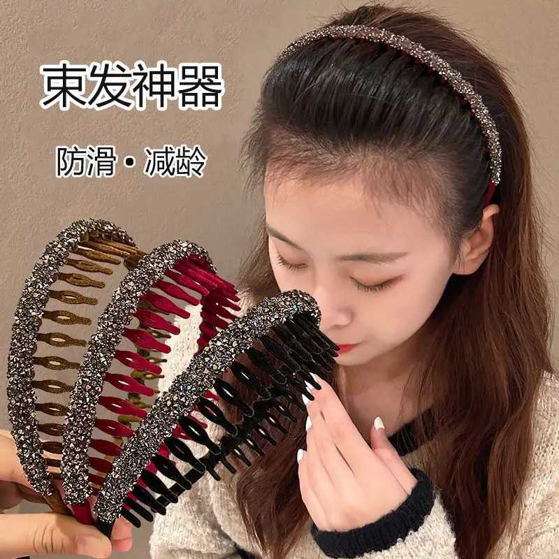 Sparkling Hairpin Headband with Teeth for Face Washing — feature 1