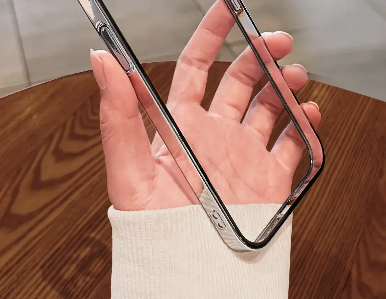 Transparent Electroplated iPhone 16 Case Full Coverage 15 — feature 14