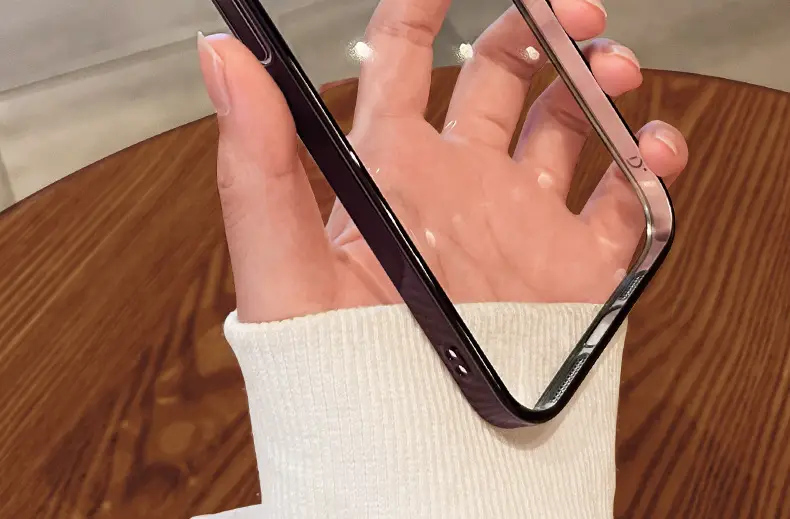 Transparent Electroplated iPhone 16 Case Full Coverage 15 — feature 6