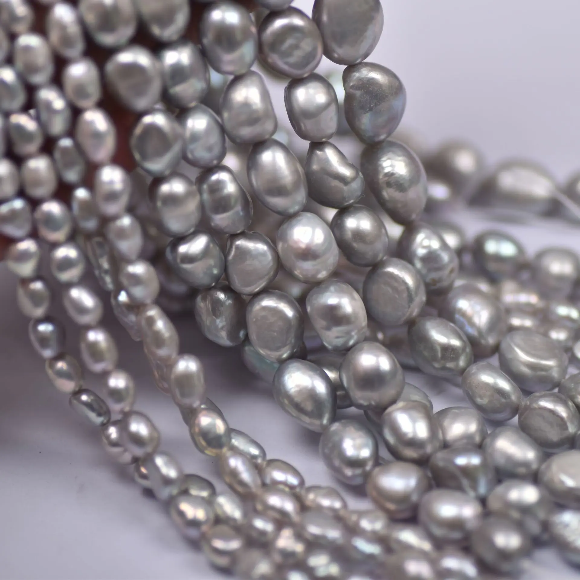 4-11mm Electroplated Gray Pearl Baroque Special Shape - Image 3