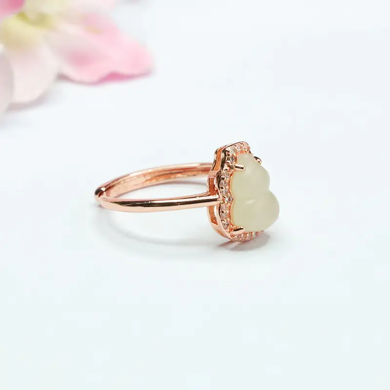 Guan Yu Jade Ring Clear Water Gourd Clear