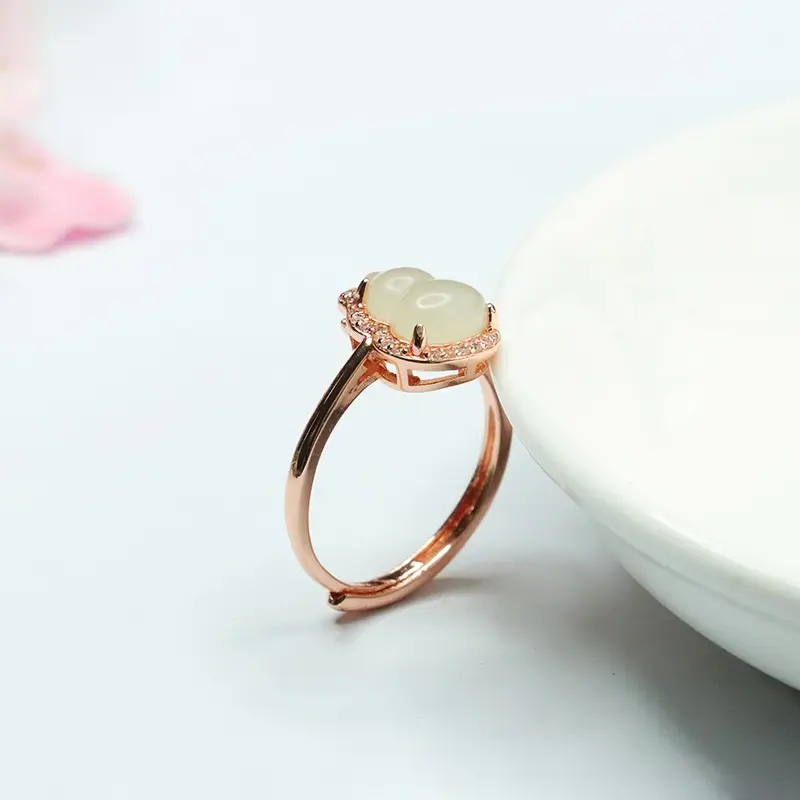 Guan Yu Jade Ring Clear Water Gourd Clear — feature 8