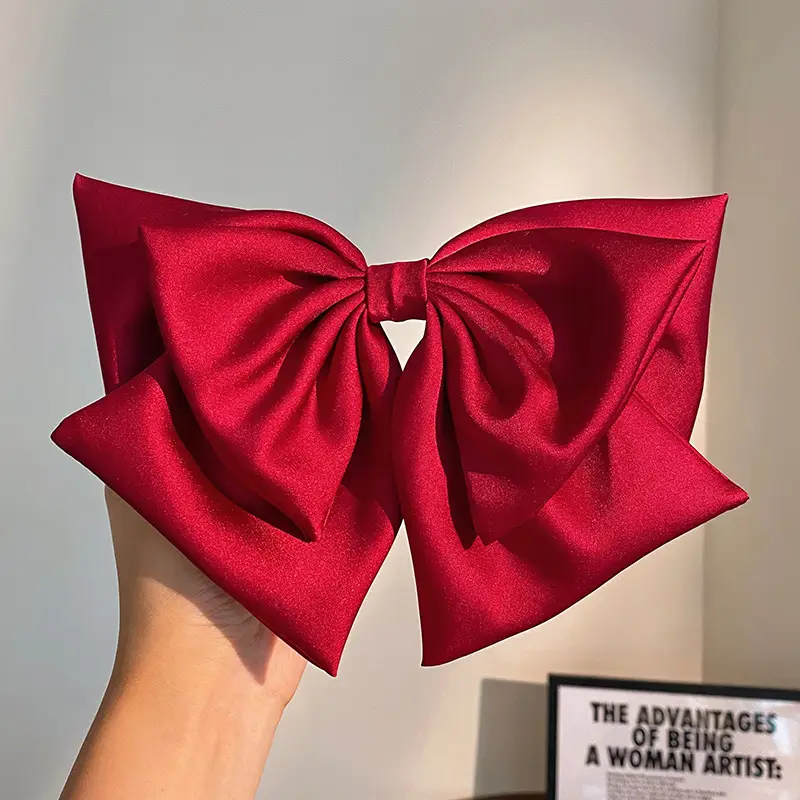 French Retro Black Bow Hairpin for Women - Image 2