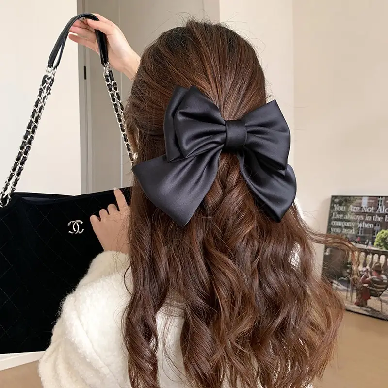 French Retro Black Bow Hairpin with Skull Top Clip - Image 7