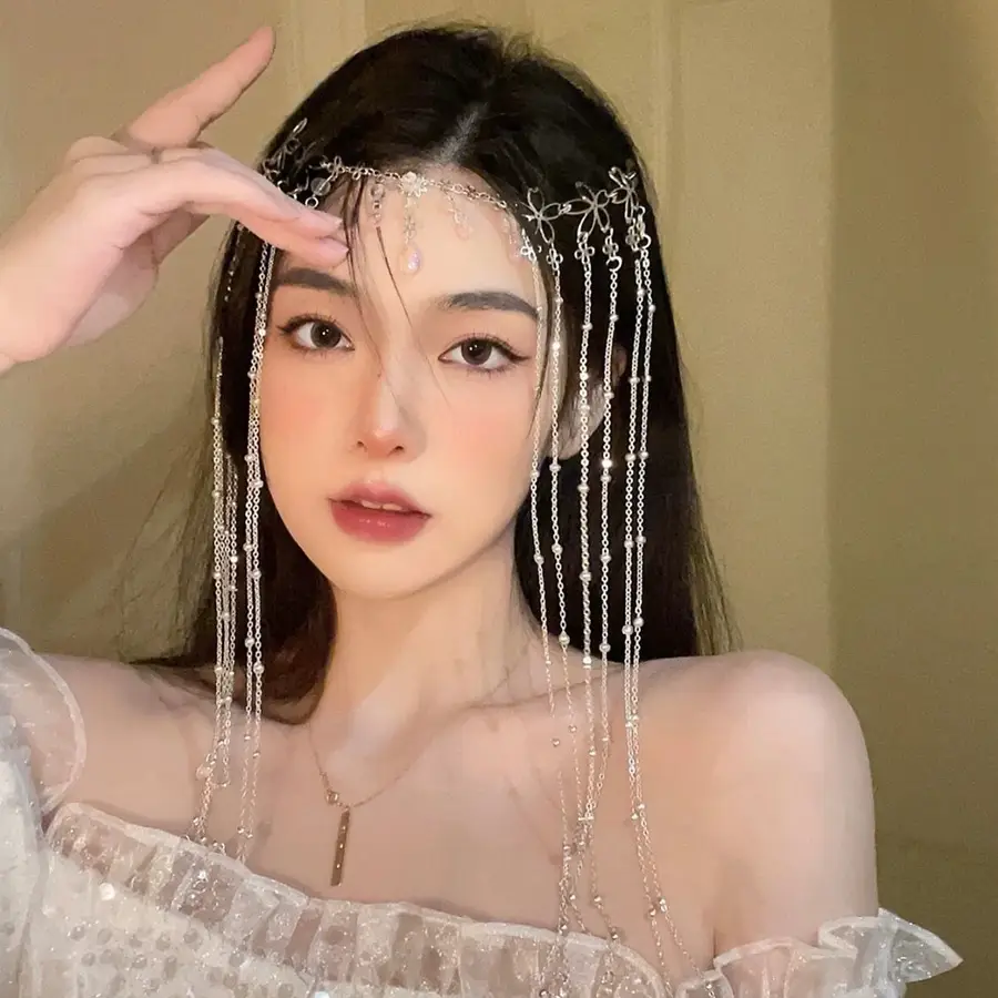 Golden Multi Layered Hair Accessories Set - Image 24