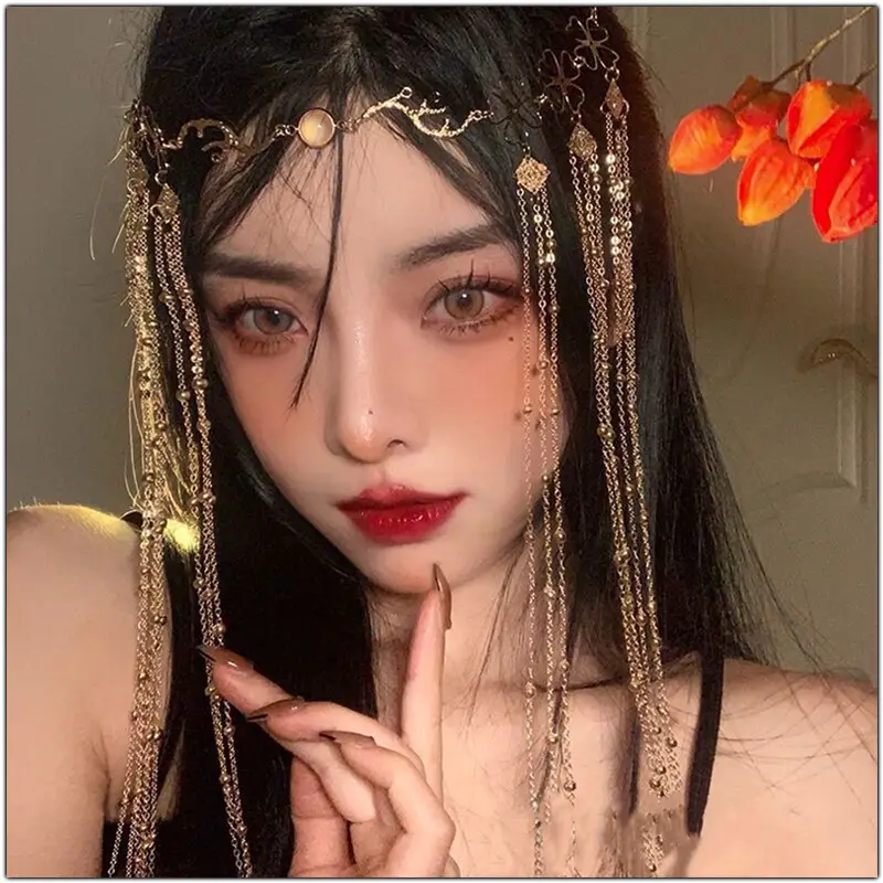 Golden Multi Layered Hair Accessories Set - Image 25