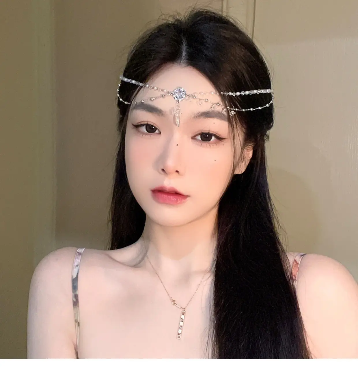 Golden Multi Layered Hair Accessories Set - Image 9
