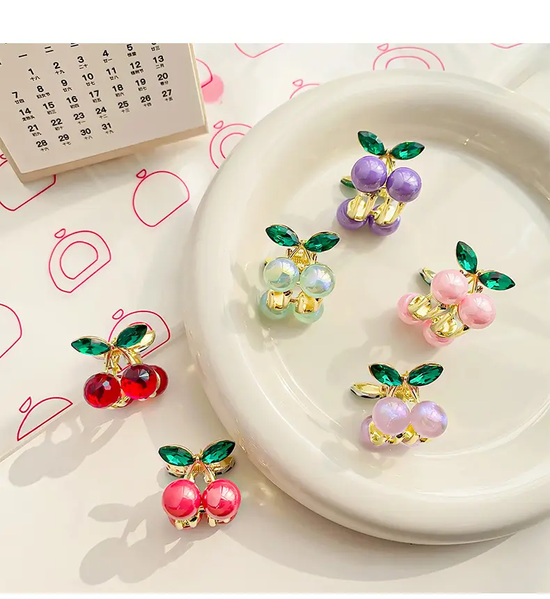 Alloy Cherry Hair Clip Red Green Mini Grab — feature 9