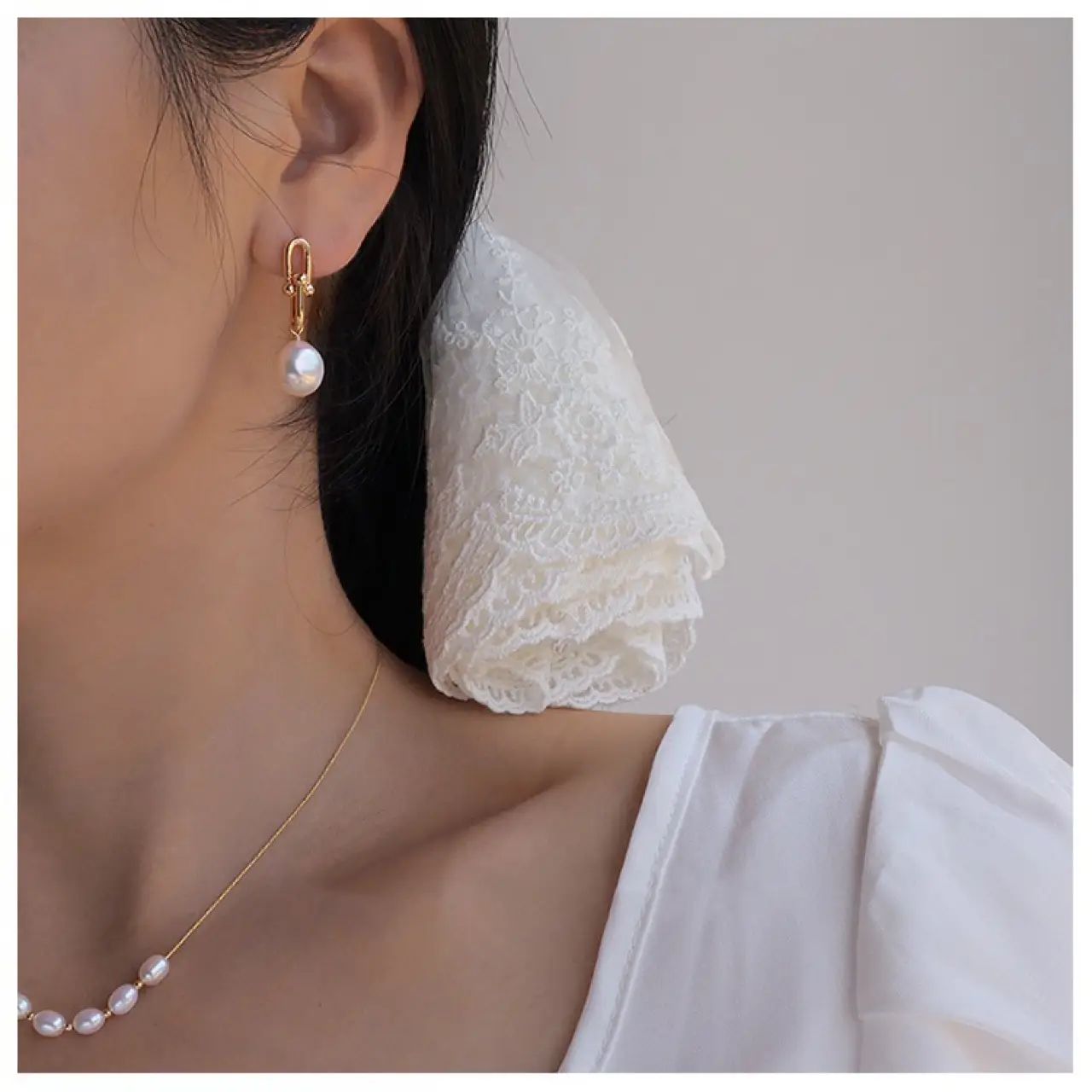 Natural Pearl Horseshoe Earrings 14K Gold — feature 6