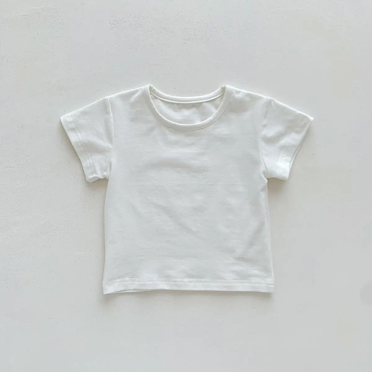 Children's White Short Sleeve T-Shirt Round Neck — feature 14