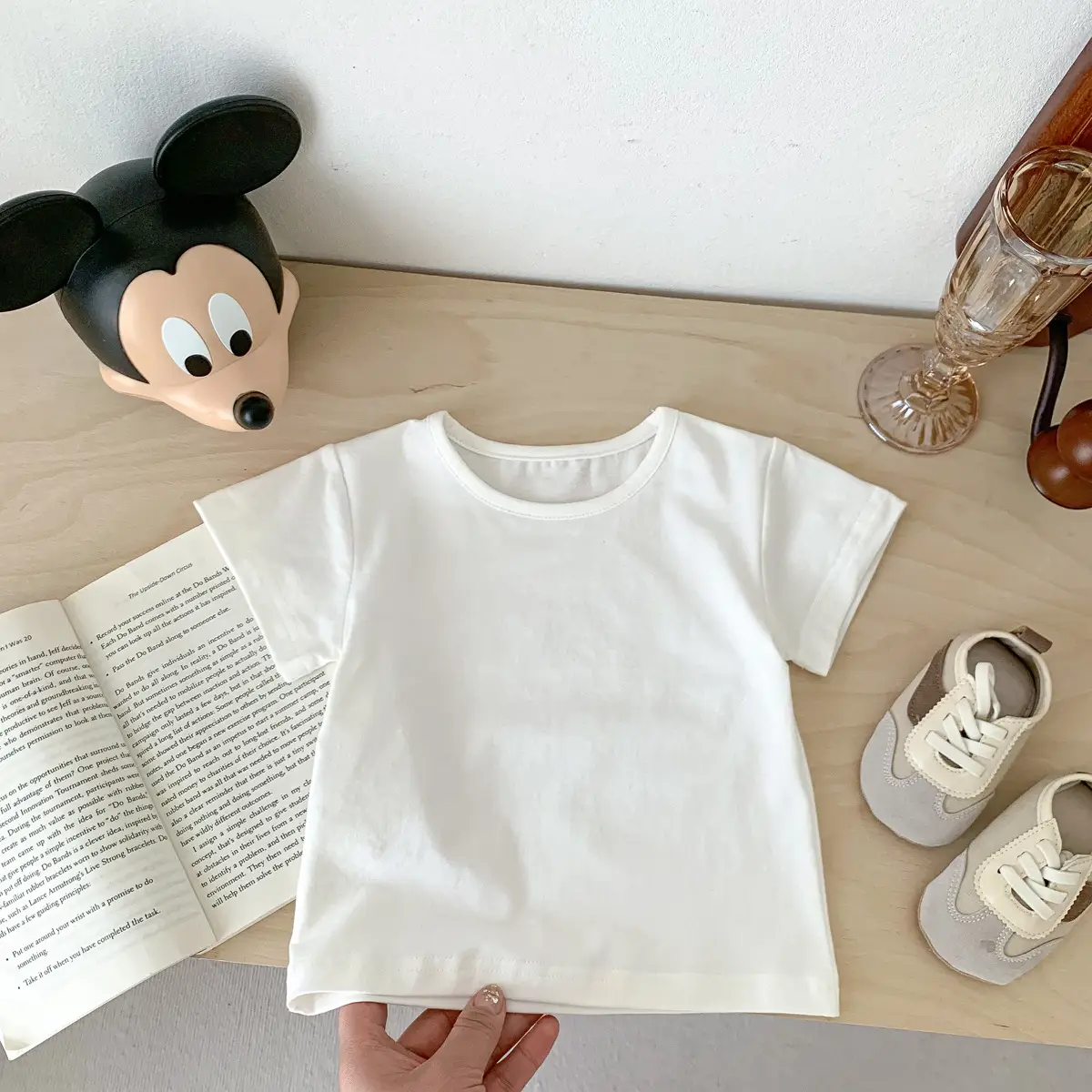 Children's White Short Sleeve T-Shirt Round Neck — feature 19