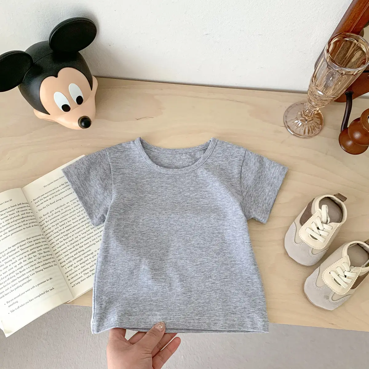 Children's White Short Sleeve T-Shirt Round Neck — feature 21