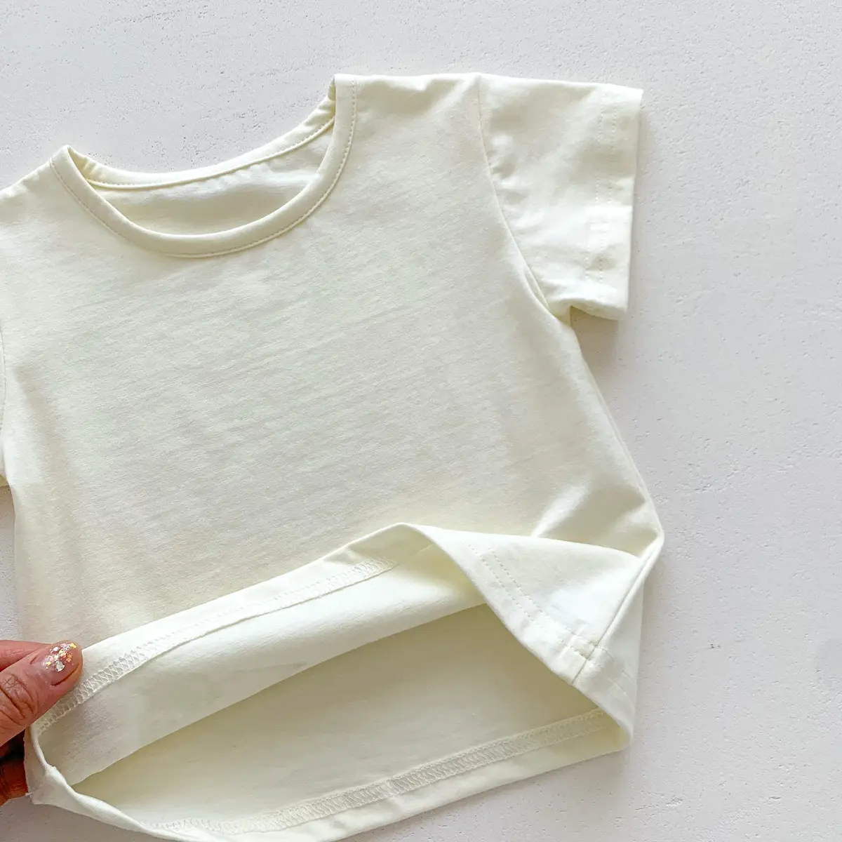 Children's White Short Sleeve T-Shirt Round Neck — feature 8