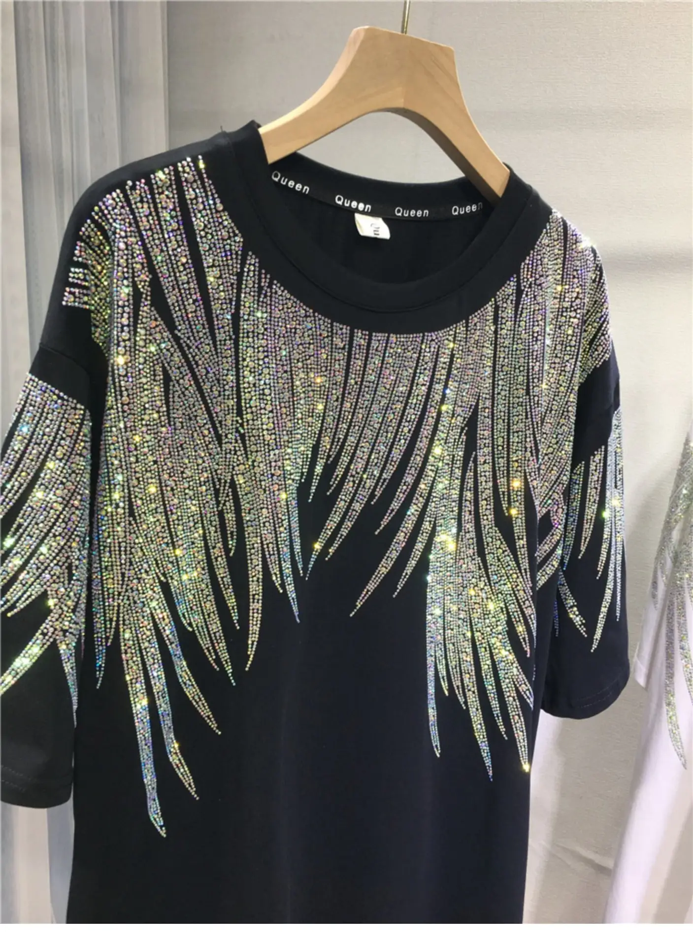 Heavy-Duty Rhinestone T-Shirt Extra Large Men Women — feature 10