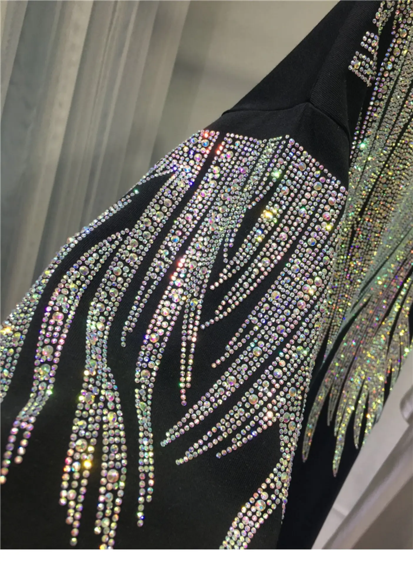 Heavy-Duty Rhinestone T-Shirt Extra Large Men Women — feature 16