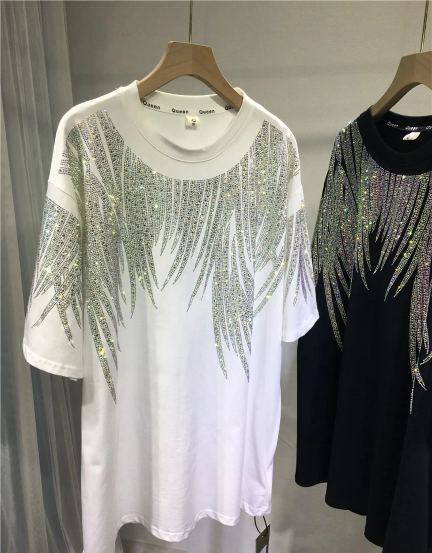 Heavy-Duty Rhinestone T-Shirt Extra Large Men Women — feature 4