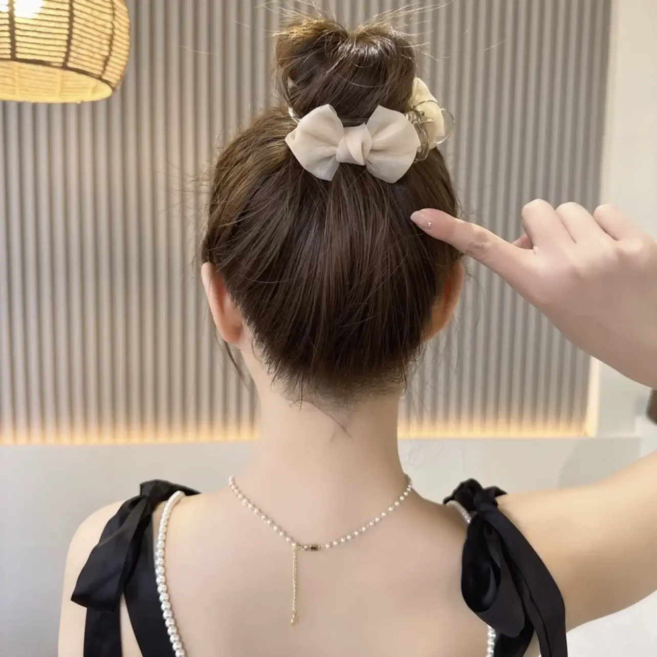 Sweet Mesh Bow Hairpin Women's Elegant Meatball Head Clip 2023 — feature 4