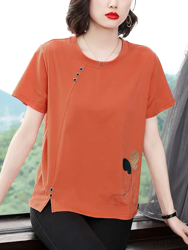 Middle-Aged Women Orange Embroidered T-Shirt Large