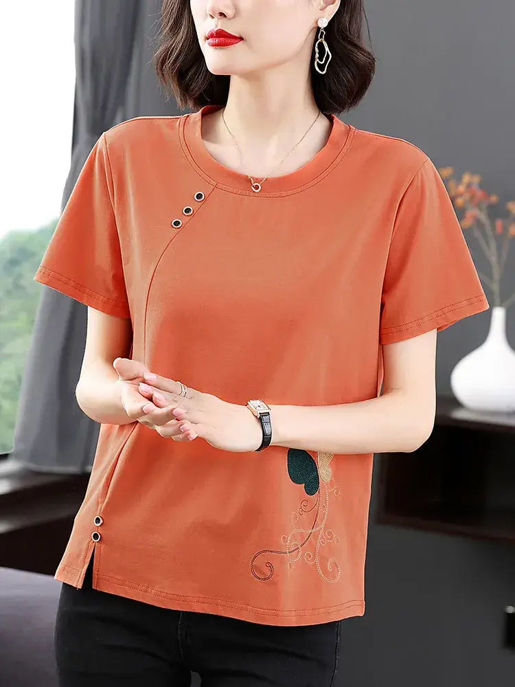 Middle-Aged Women Orange Embroidered T-Shirt Large