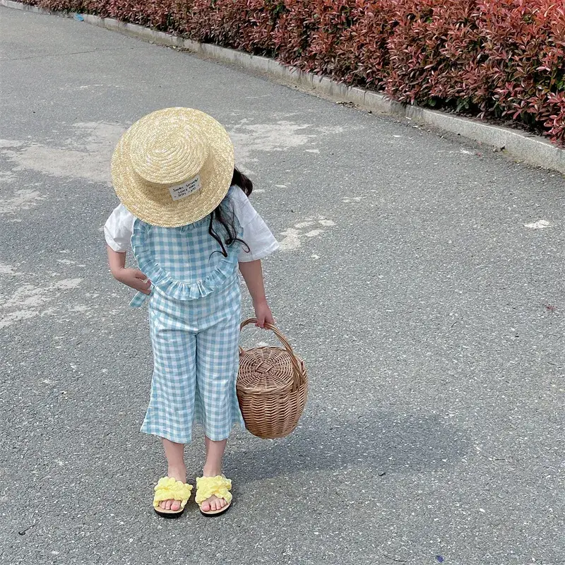 2023 Summer Girl Plaid Crop Pants Wooden Hat — feature 15