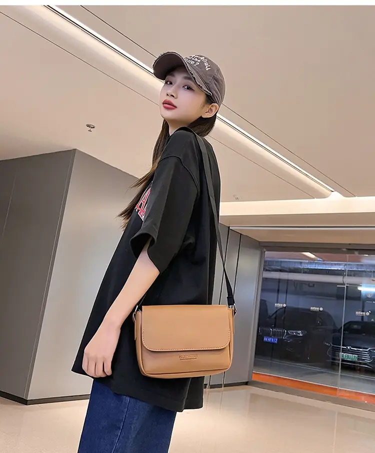 Men's Grey Satchel Shoulder Bag 2024 — feature 2