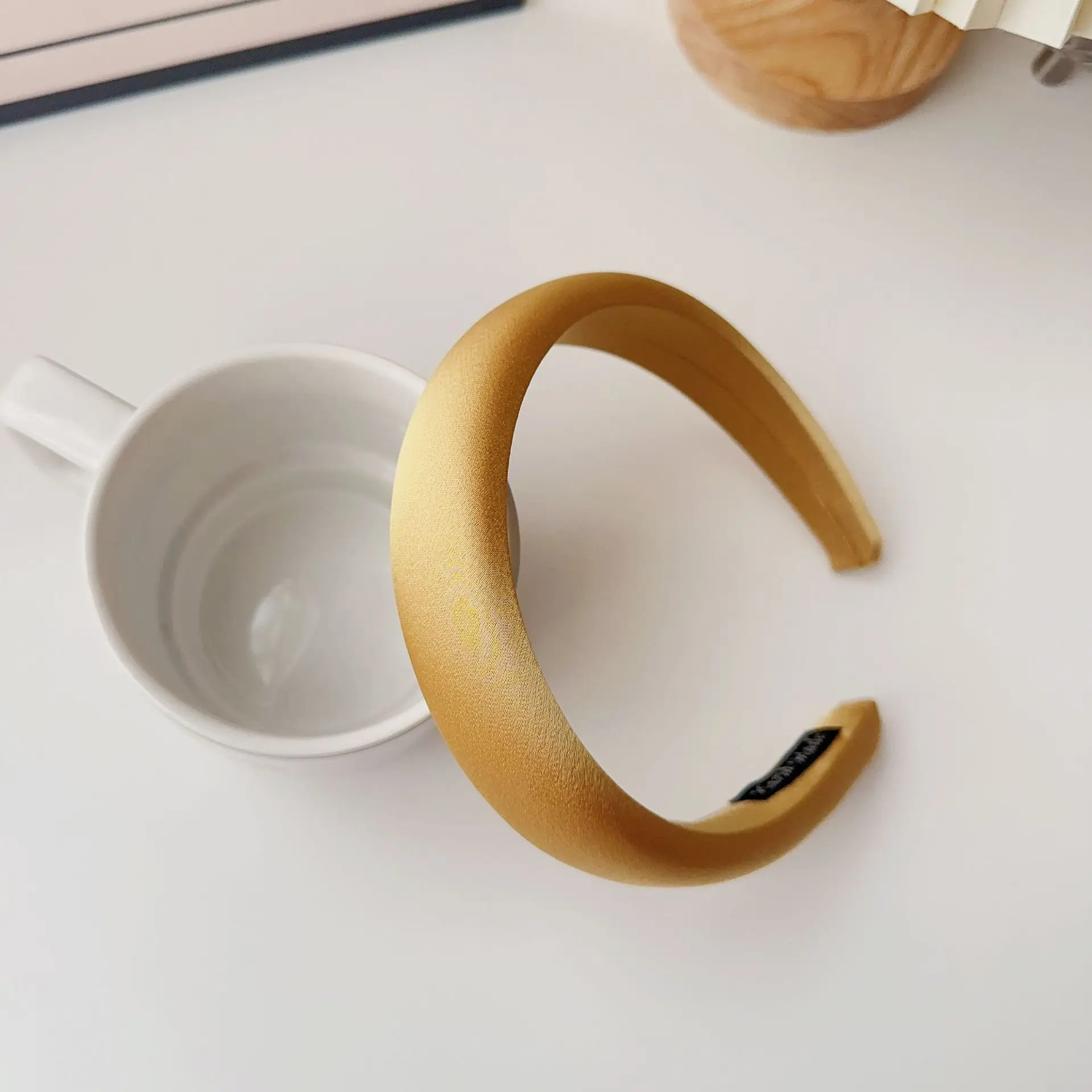 Women's 2023 New Headband Wide Bristle High Cranial Top - Image 9