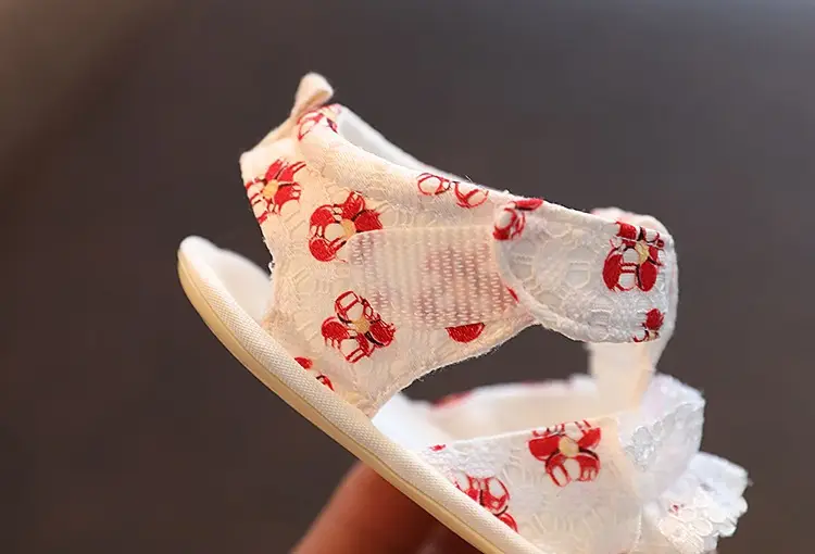 Baby Floral Sandals Soft Soled Newborn Shoes — feature 7
