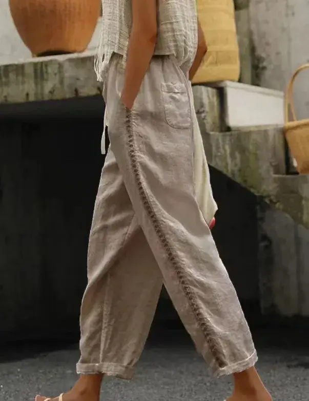 Women White Lace Cut Nine Point Pants 2025