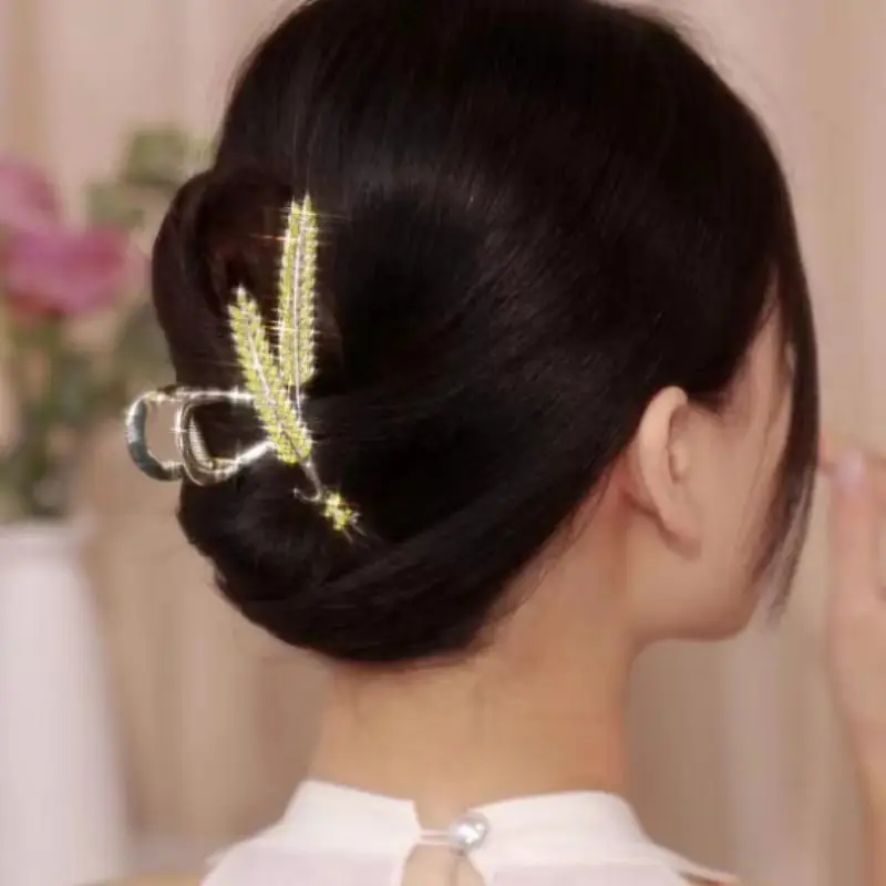 French Elegant Gold Leaf Hairpin for Women — feature 2