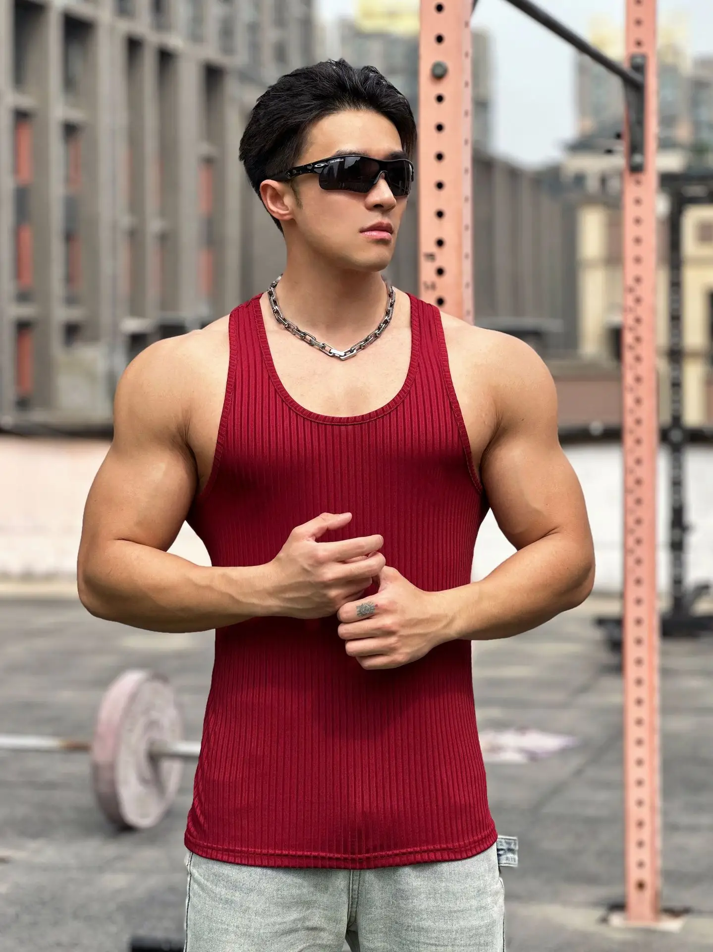 Men's White Muscle Vests Summer Sports Wear — feature 2