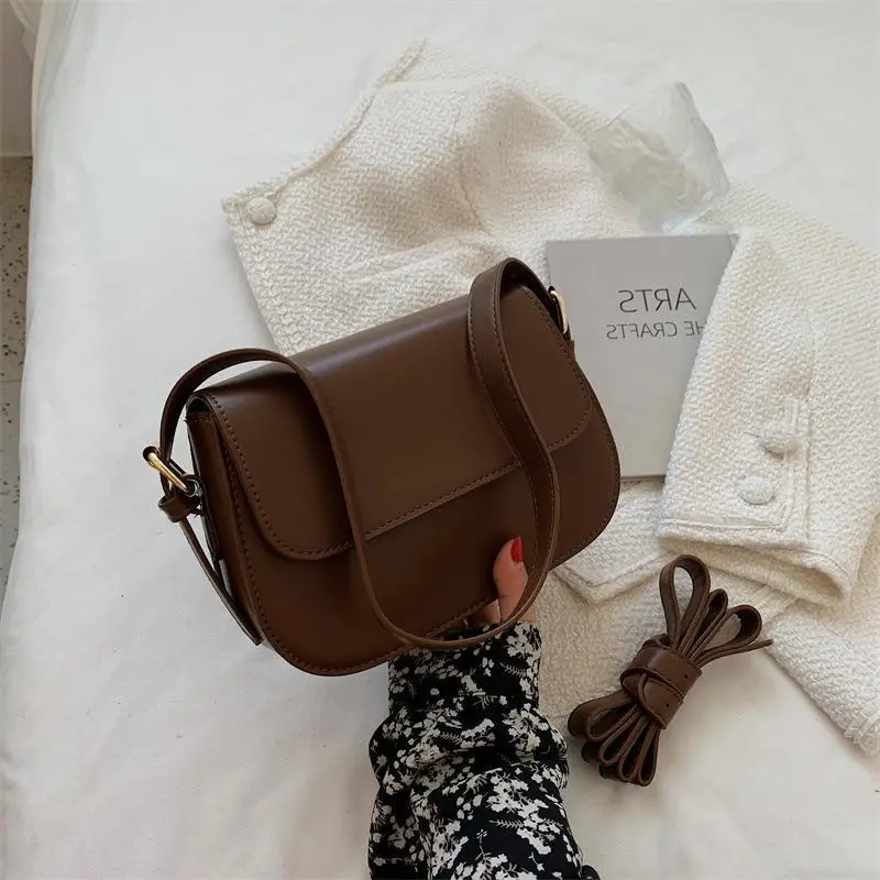 Women's Crossbody Bag Brown Leather 2023 New Trendy - Image 3