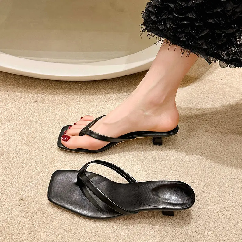 Women's Brown Flat Heel Flip Flops Summer Wear