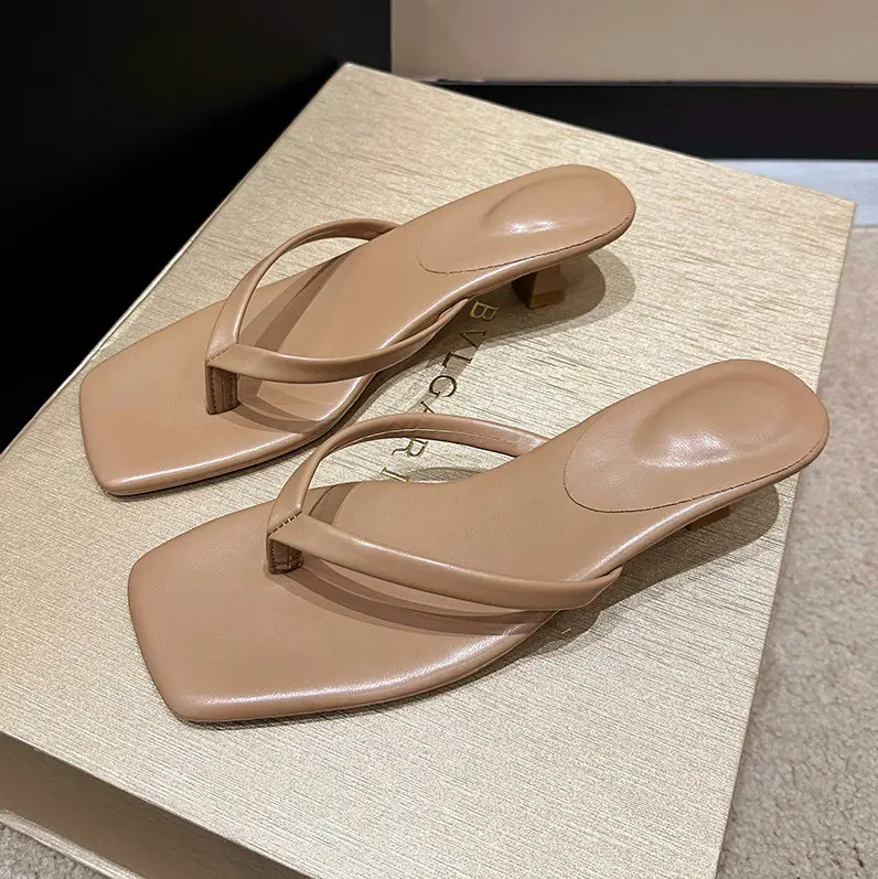Women's Brown Flat Heel Flip Flops Summer Wear