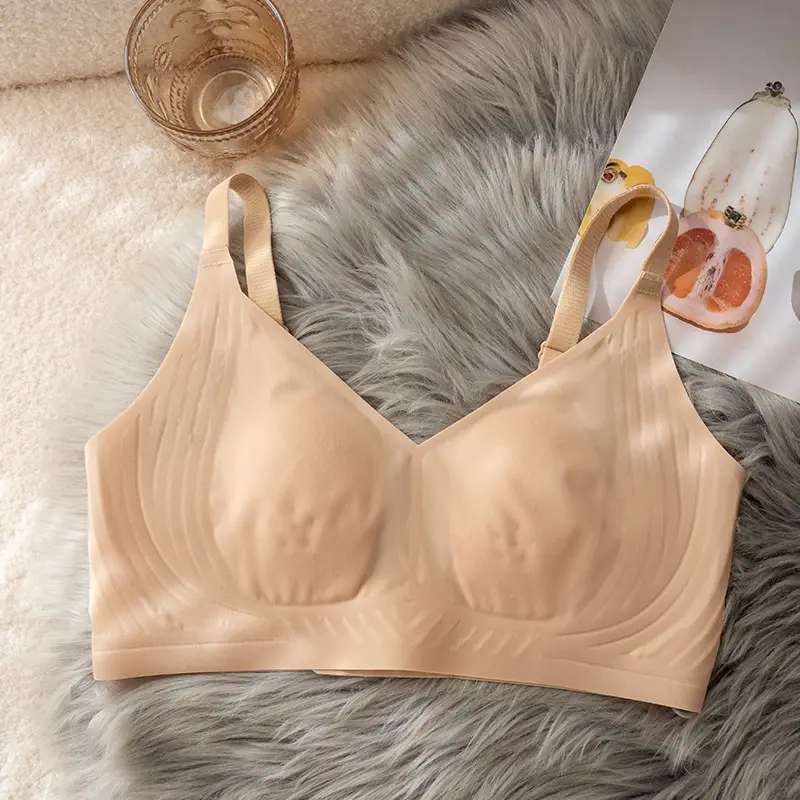 Large Bust Minimizing Ice Silk Seamless Underwear for Women, Foundation-Like Latex Bra, Summer Thin Breathable Plus-Size Bra for Summer