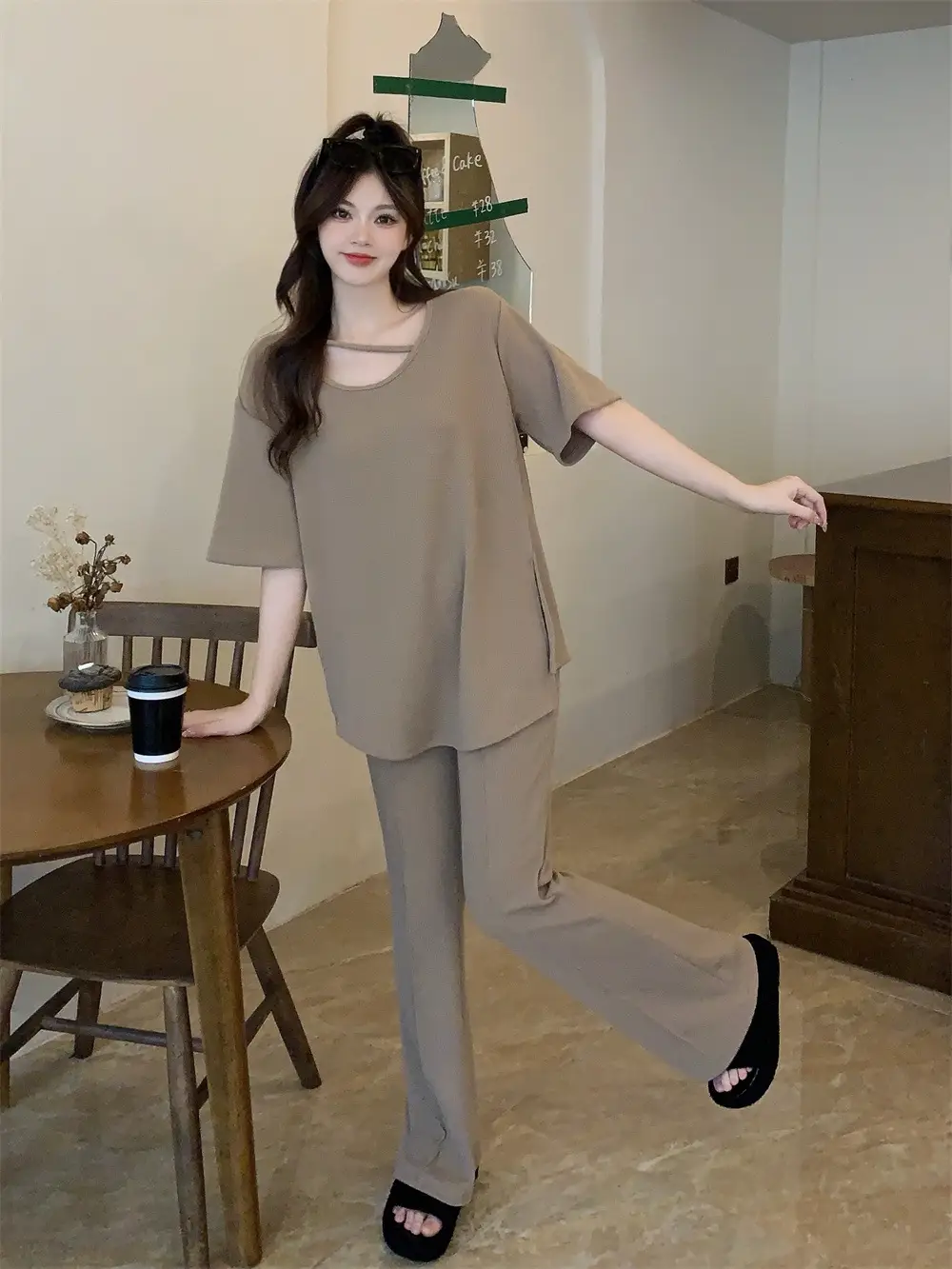 Women's Black Casual Two-Piece Suit Large Size — feature 8