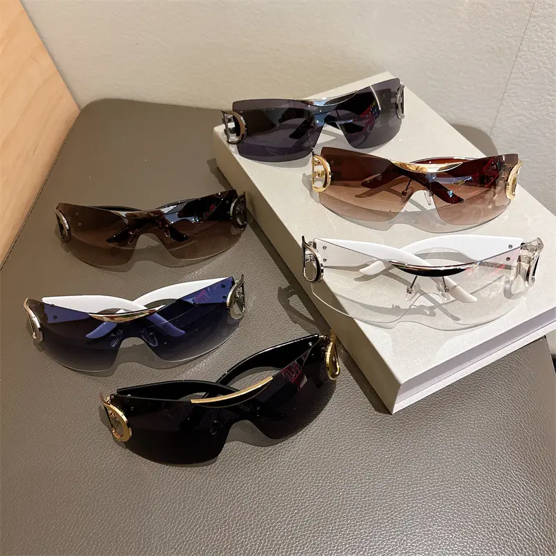 European Sports Sunglasses with Color-Blended Frames — feature 4