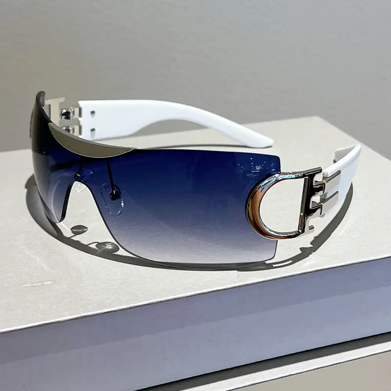 European Sports Sunglasses with Color-Blended Frames — feature 9
