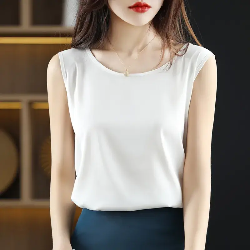 Women's Olive Green Sleeveless V-Neck Top - Image 2