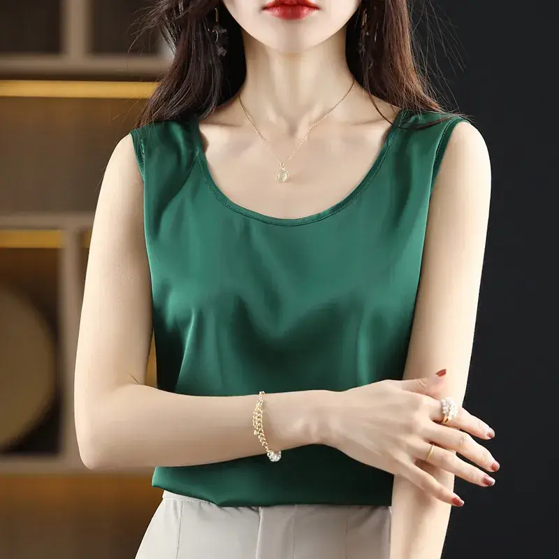 Women's Olive Green Sleeveless V-Neck Top - Image 9
