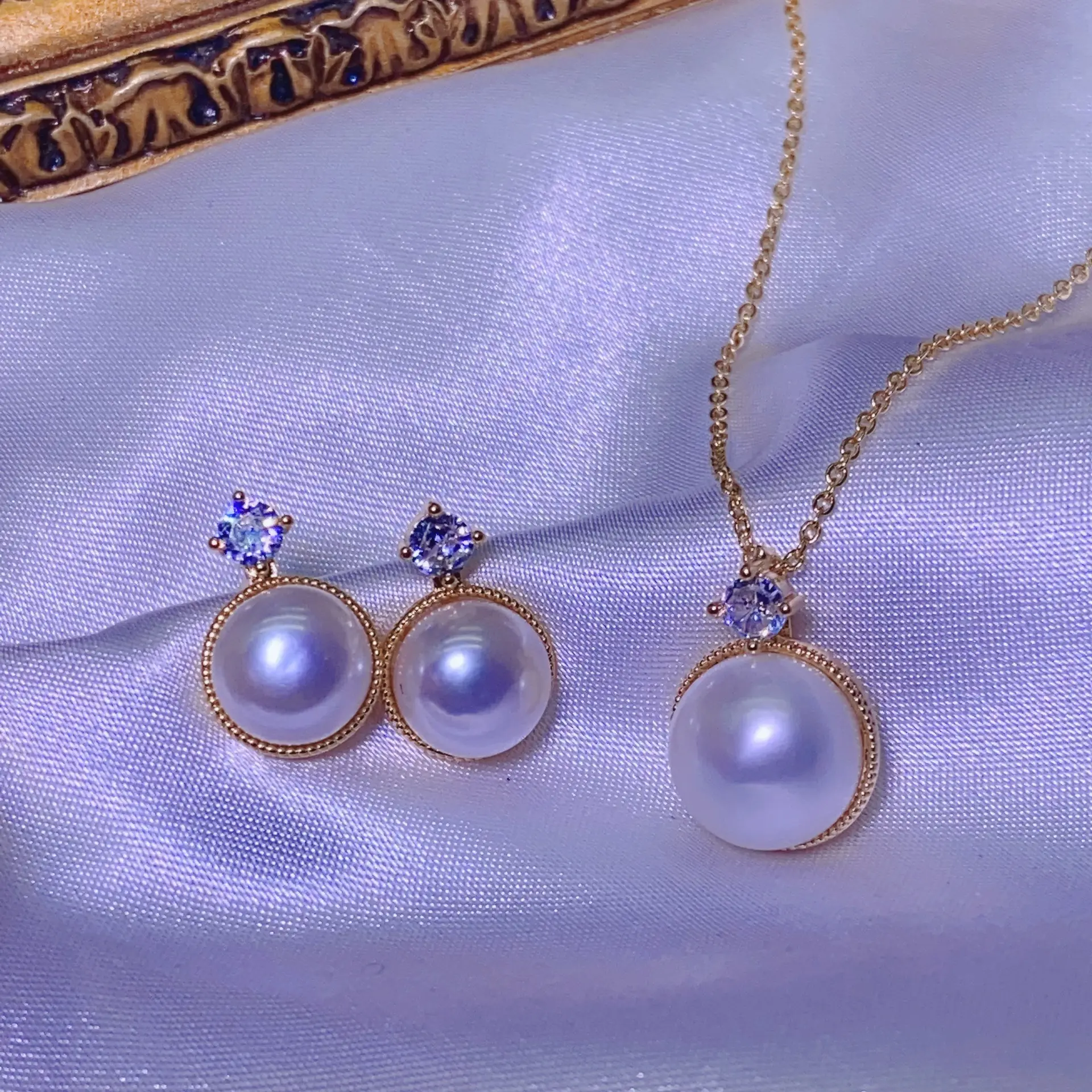 Xiaohongshu Hot Selling Pearl Stud Earrings Set — feature 4