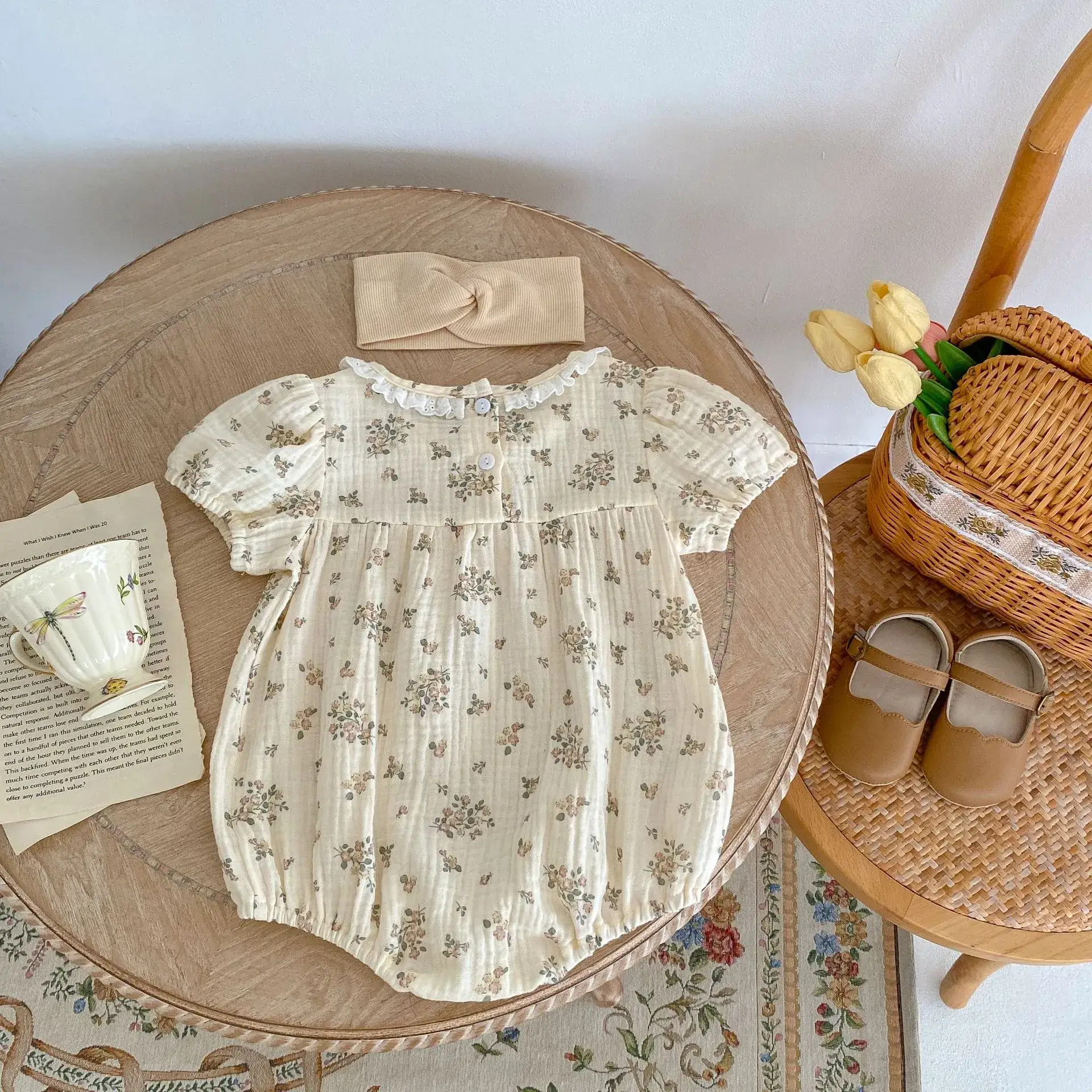 Cotton Floral Lace Baby One-Piece Romper Set — feature 2