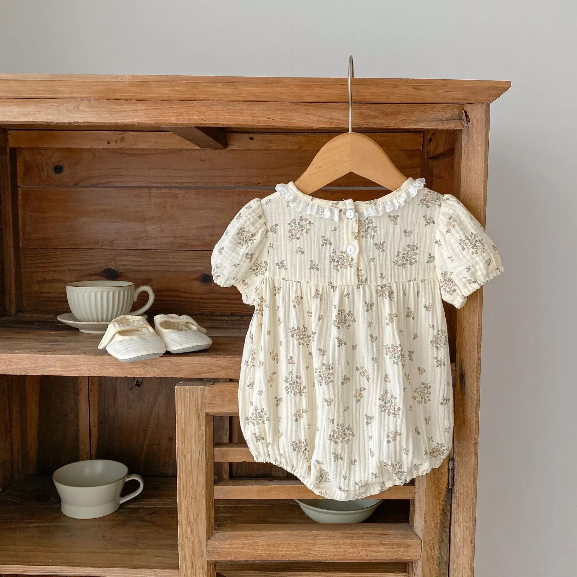 Cotton Floral Lace Baby One-Piece Romper Set — feature 5