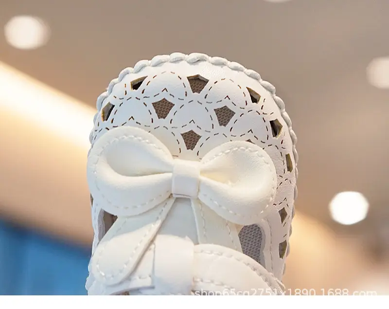 White Bow Baby Sandals for Girls Non-Slip Sole — feature 1