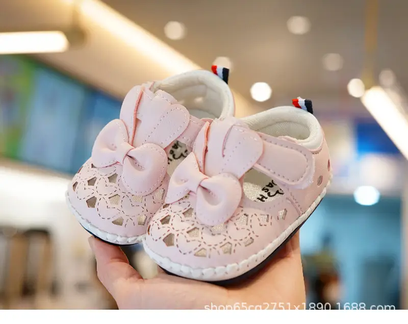 White Bow Baby Sandals for Girls Non-Slip Sole — feature 6