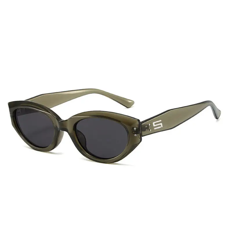 White Anti-UV Polarized Sunglasses for Men Women - Image 7