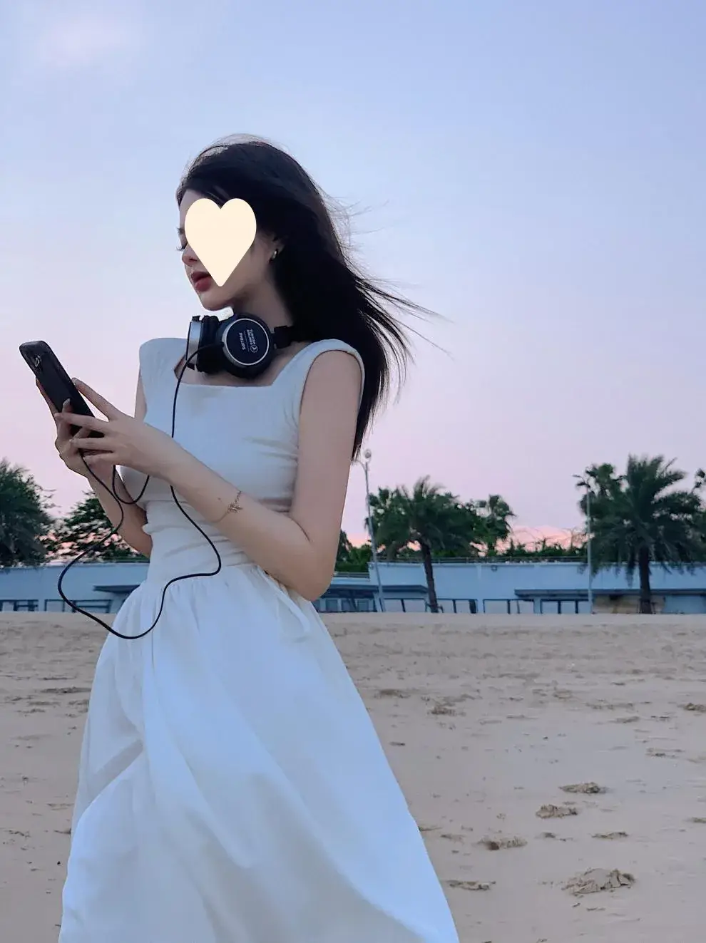商品详情图_辣妹背心连衣裙女装夏季2023新款收腰拼接方领裙