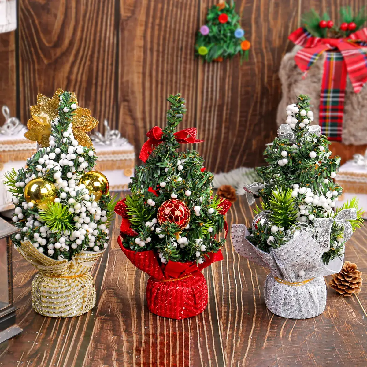 Mini Christmas Tree Decor 64g White Green 394cm - Image 6